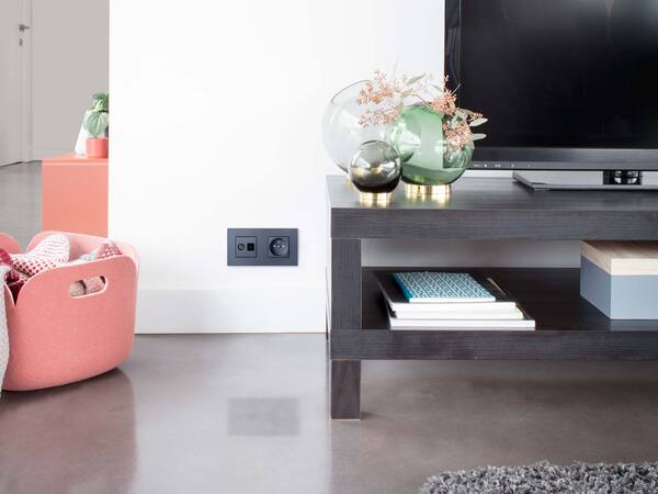 La domotique intègre la prise électrique à son système La domotique intègre la prise électrique à son système